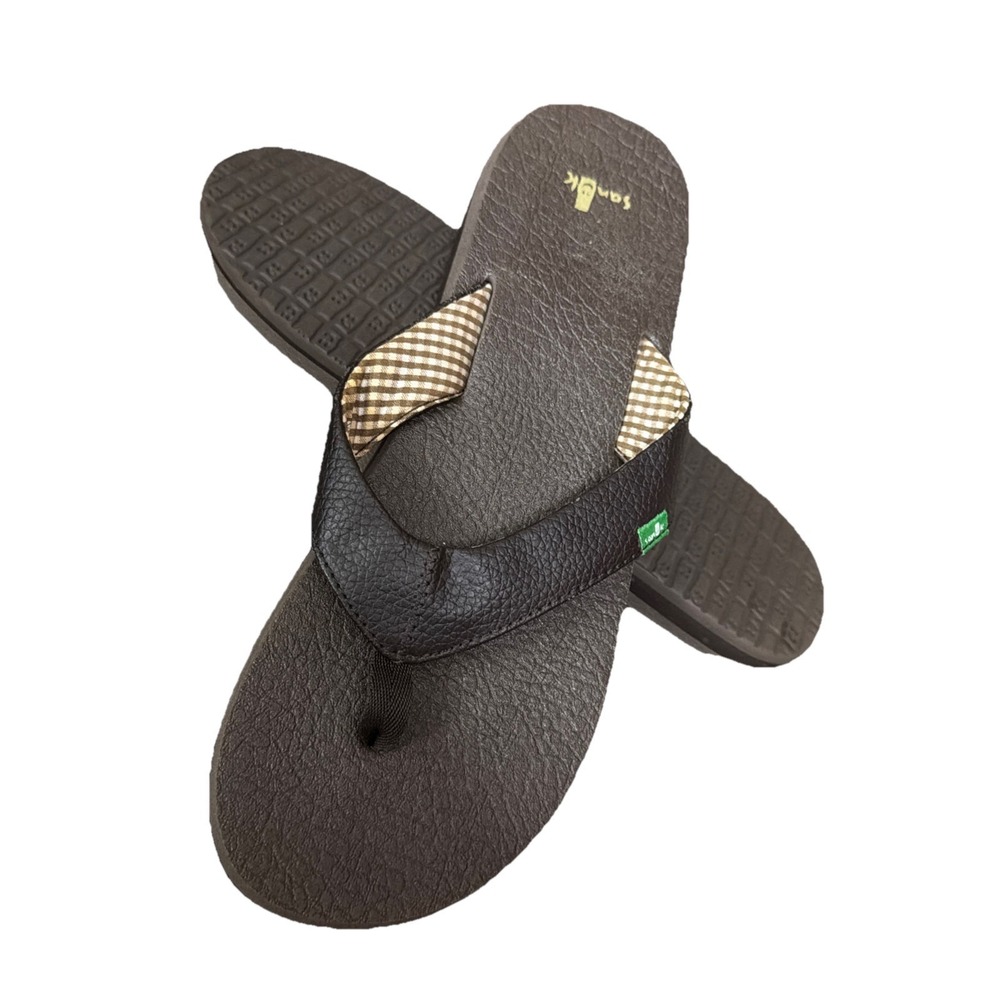 SANUK Yoga Mat Flip Flops Thong Slip On Vacation Sandals Brown Womens Beach Pool